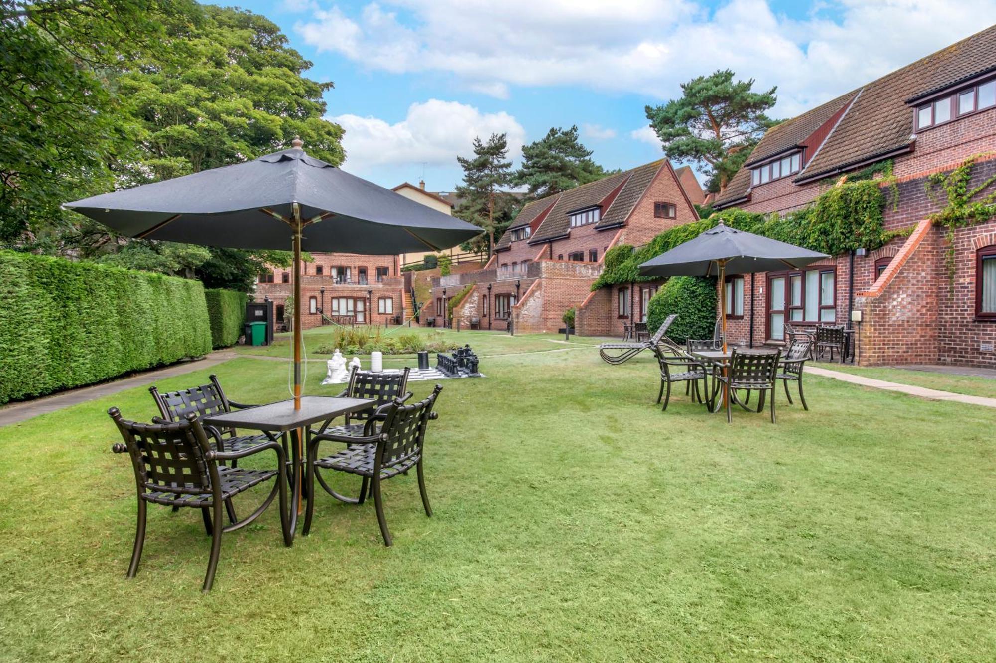 Cromer Country Club Bagian luar foto