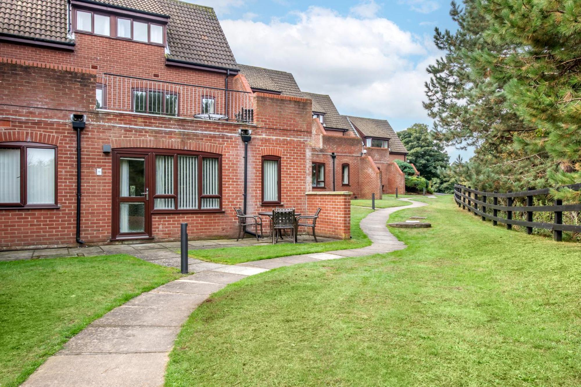 Cromer Country Club Bagian luar foto